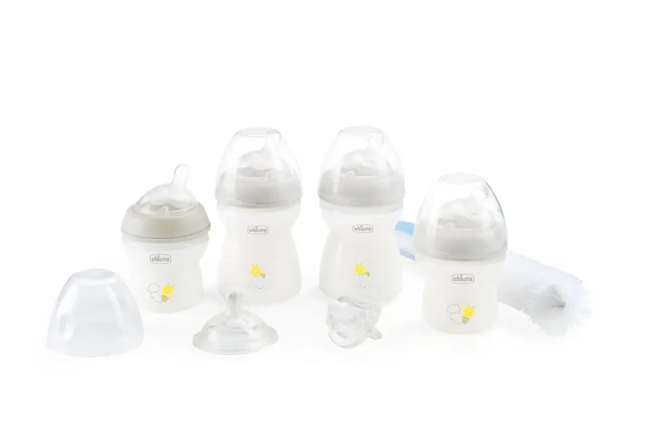 Chicco Conjunto NaturalFeeling Recém-Nascido biberões e chupeta