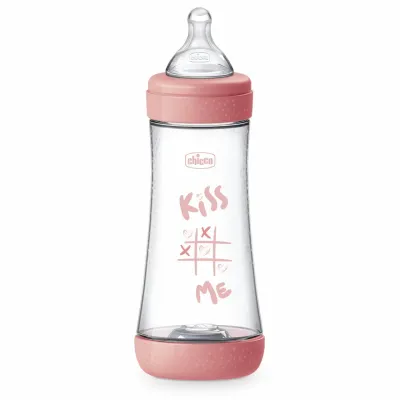 Chicco | Mamadeira Silicone Perfect5 4M+ 300ml Rosa Mamadeira Chicco Perfect5 Silicone 300ml com sistema anticólica