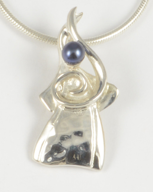 2010 Carol Gemstone Angel with a Black Pearl