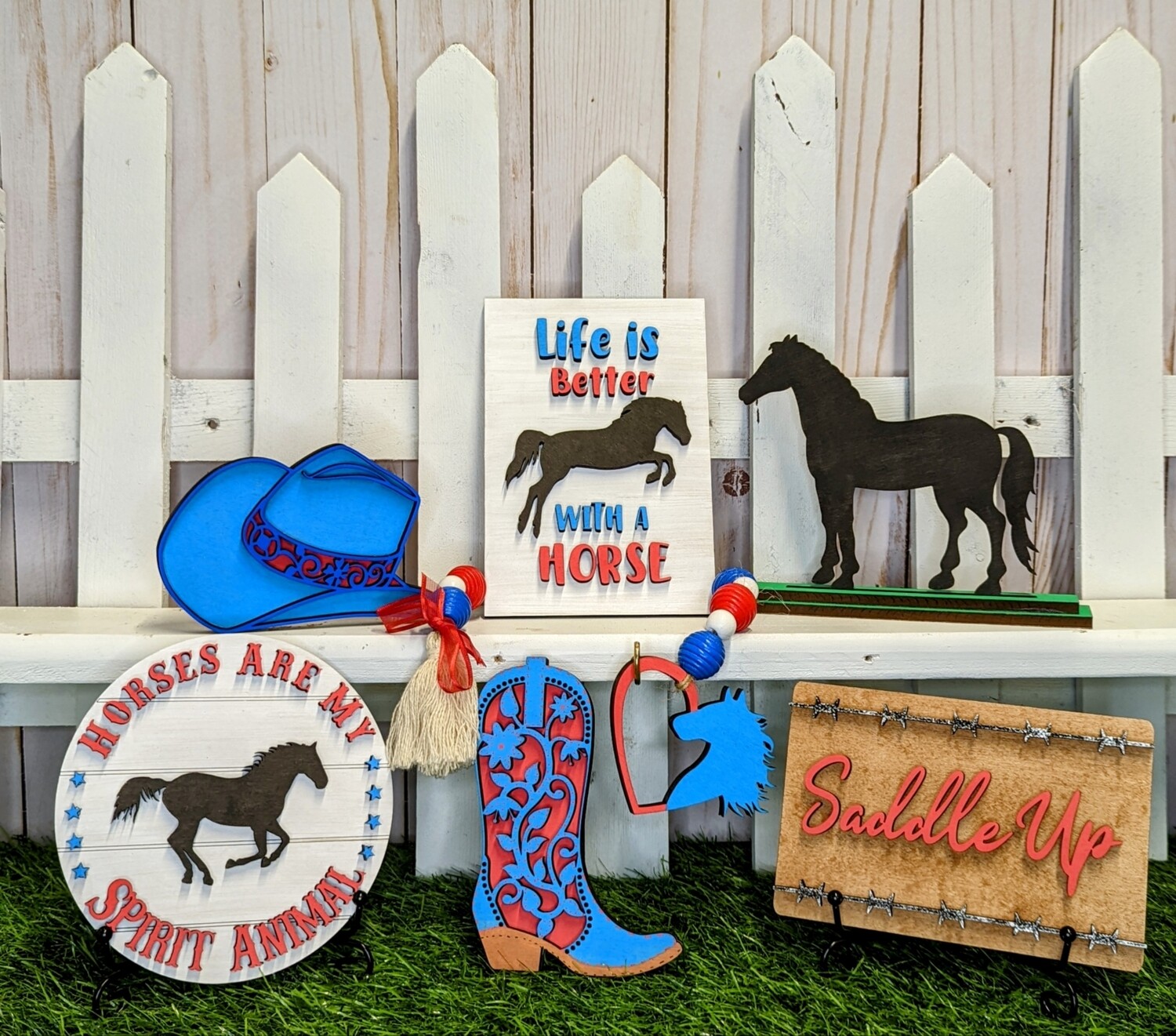 DIY Horse Tiered Tray Set (Unpainted/Unglued)