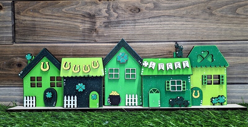 DIY ST PATRICKS DAY STANDING HOUSES Shelf Sitter/Centerpiece (Unpainted/Unfinished)