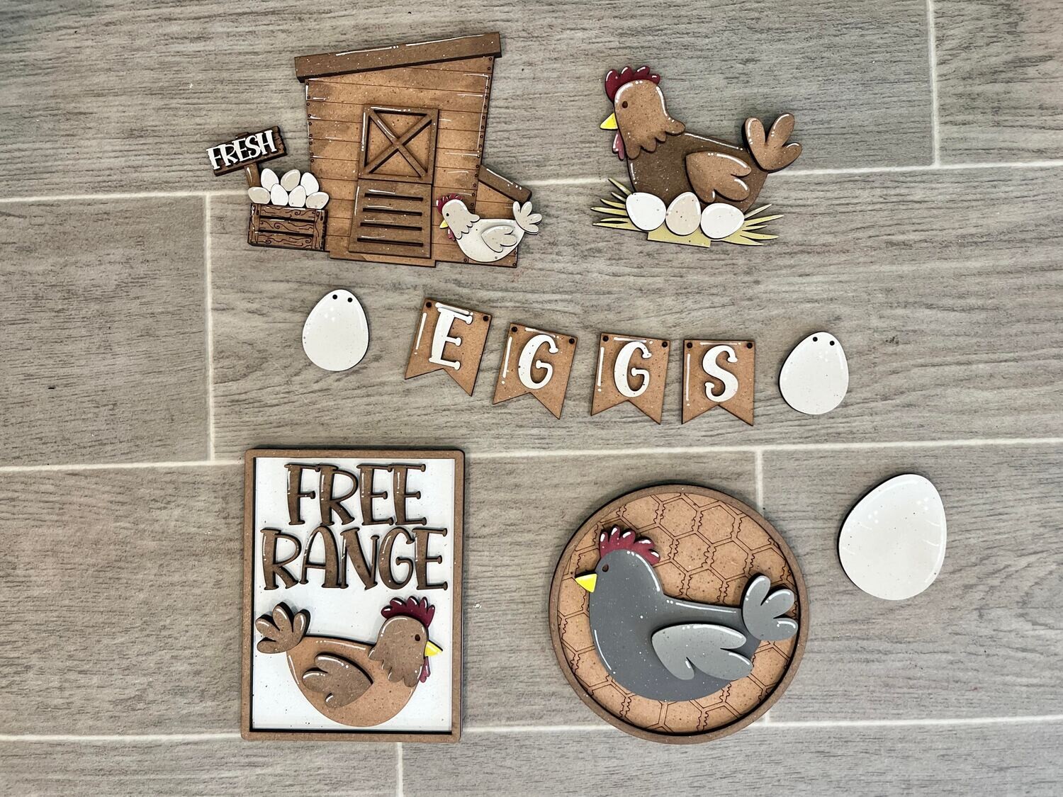DIY Chicken Farm TC Tiered Tray Set (Unpainted/Unglued)