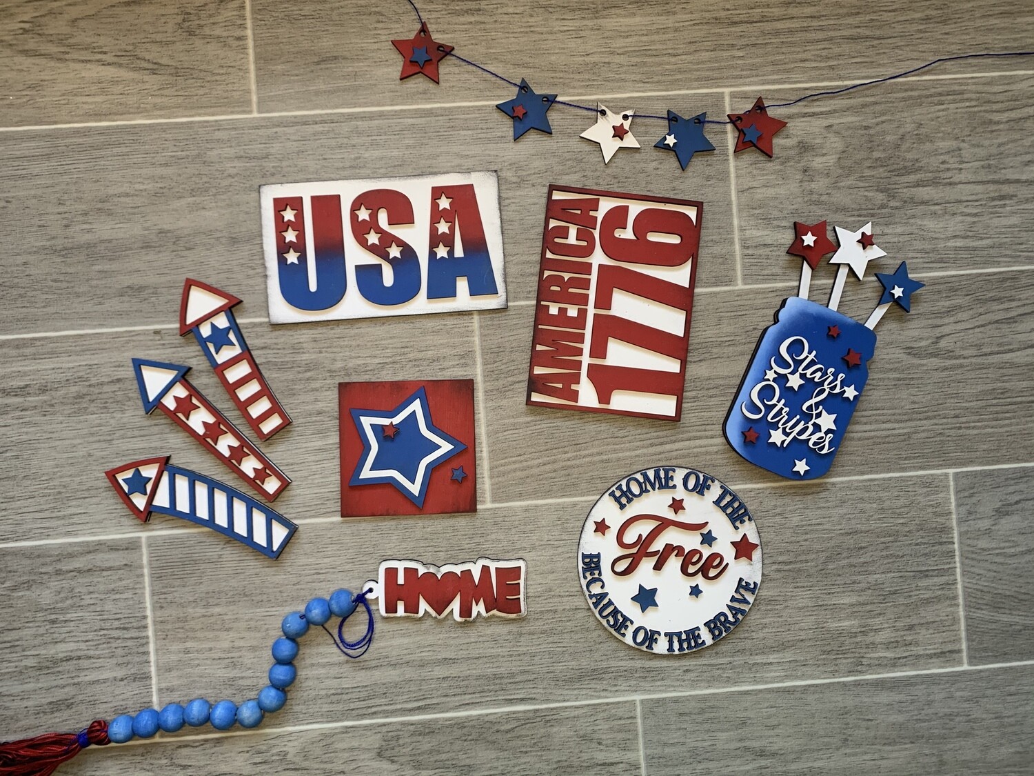 DIY 4th of July Tiered Tray Set