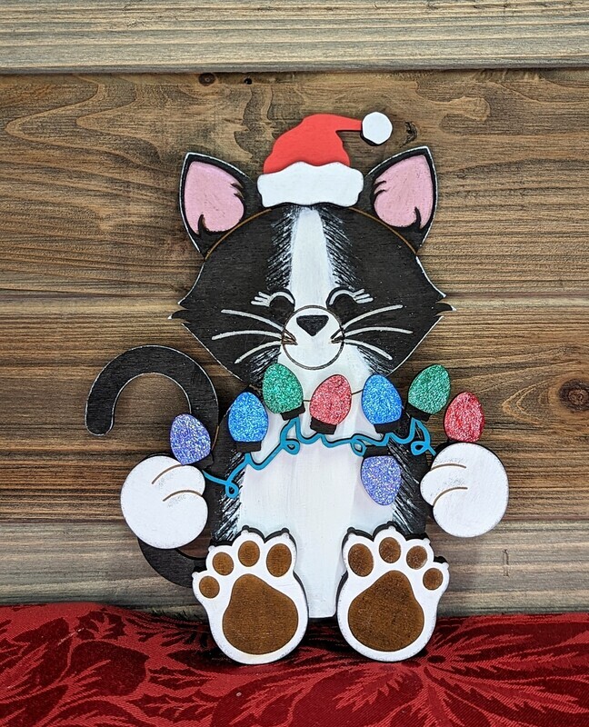 DIY Christmas Cat Shelf Sitter