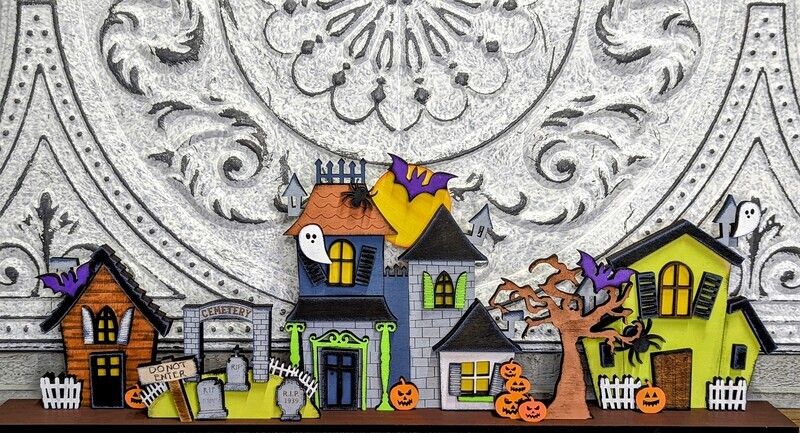 DIY STANDING HALLOWEEN HAUNTED HOUSE TC(Unpainted/Unglued)