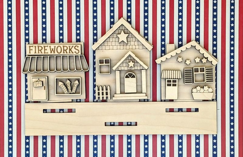DIY Americana Standing Houses (Unpainted/Unglued)