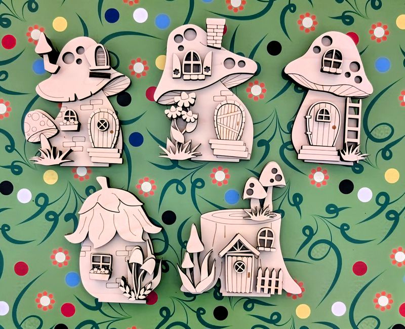 ​DIY Standing Mushroom Houses Shelf Sitter/Centerpiece