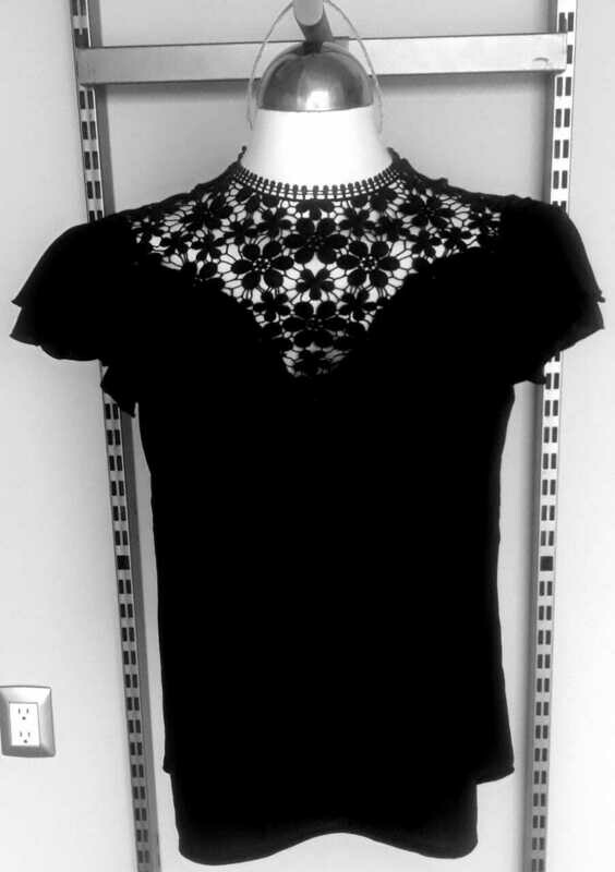 Danna_M_E. encaje flor.