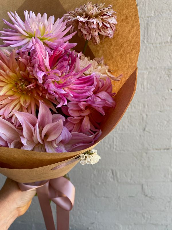 ​Valentine’s Day – Dahlias at Dusk Experience