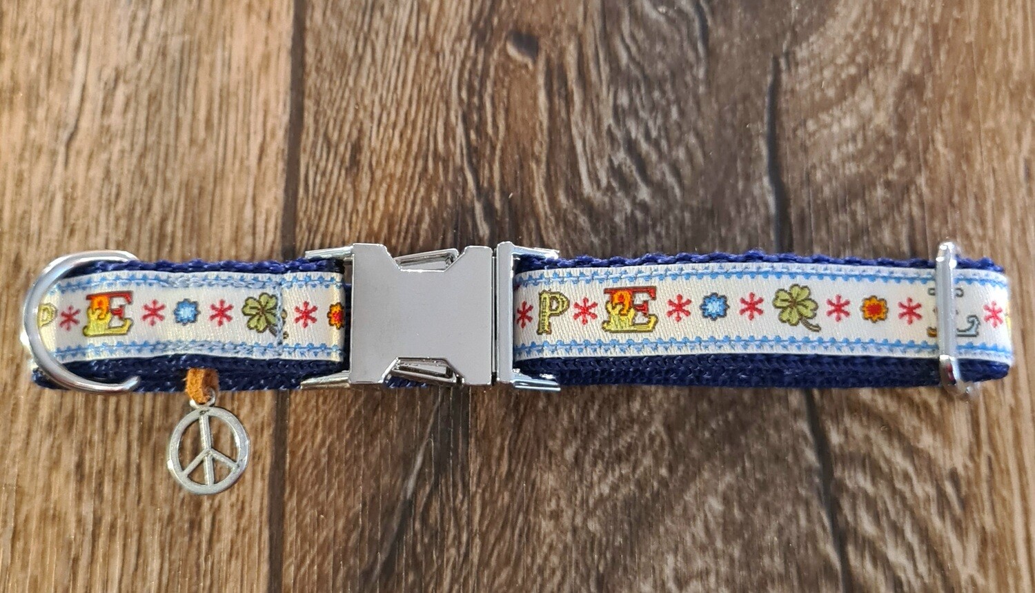 Hundehalsband "LOVE"