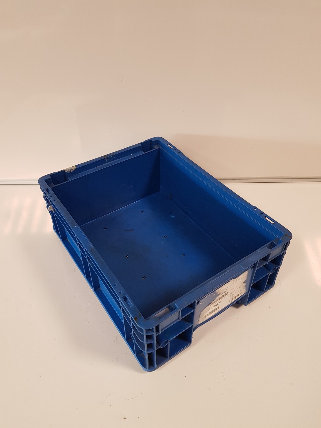 40x30x15 Kunststof bak, blauw, PP, gesloten, vlakke bodem, gebruikt