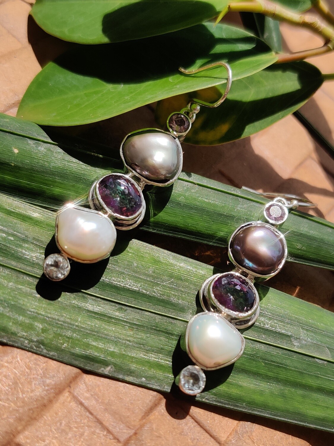 Mystic earrings in 92.5 Sterling Silver Amethyst Pearls