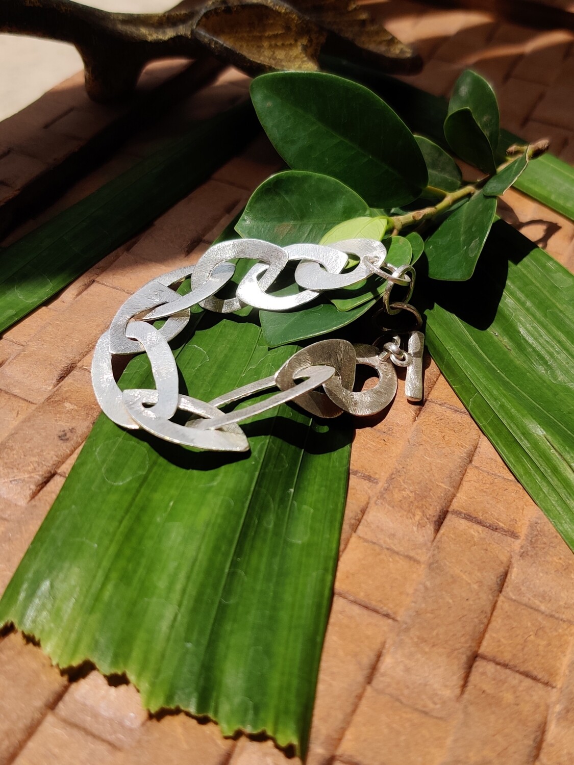 Classic Matt finish Loops Bracelet in Pure 92.5 Sterling Silver