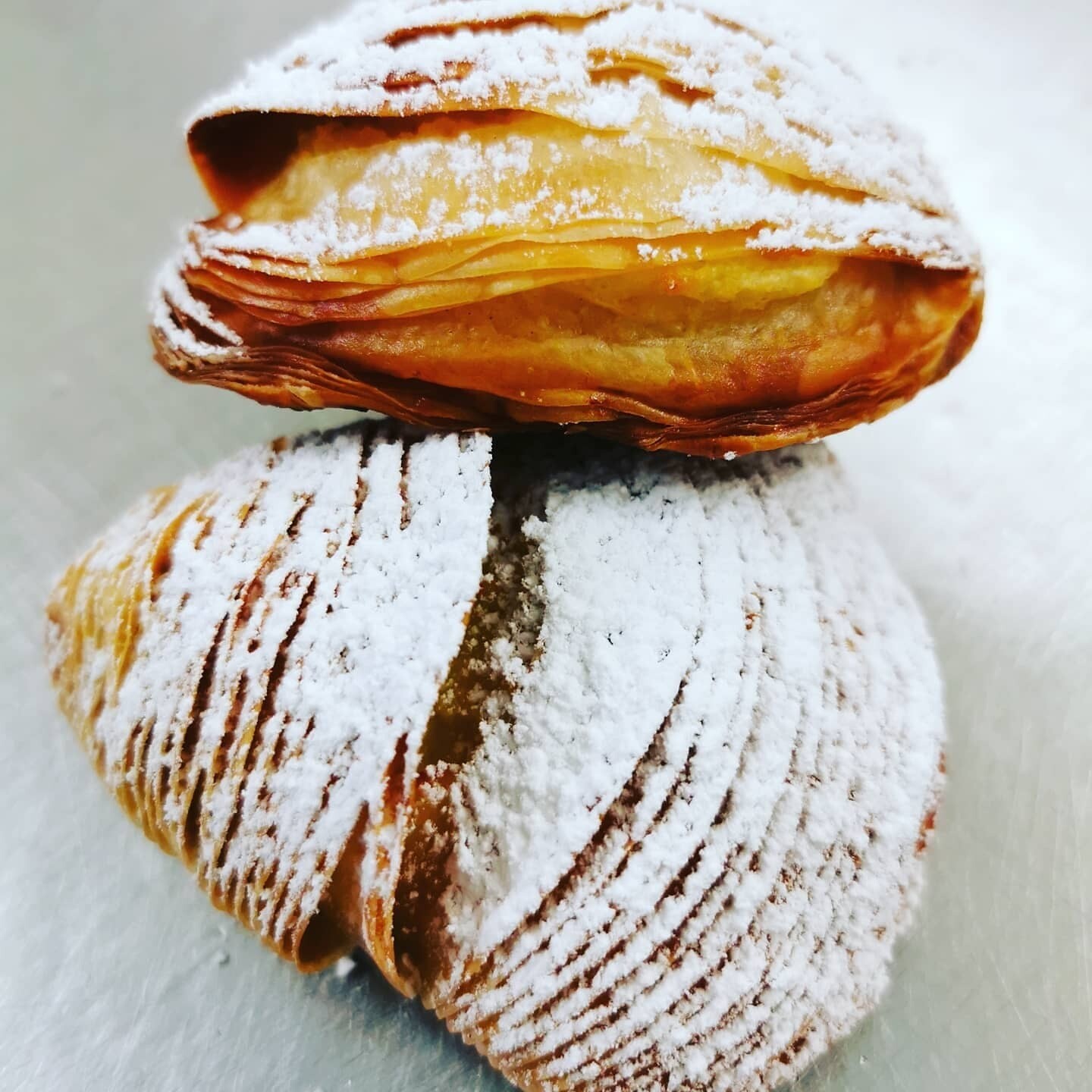 Sfogliatelle medie