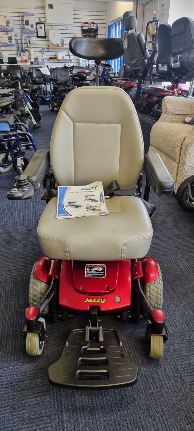 Approved Used Pride Jazzy Select 6 35ah new Batteries