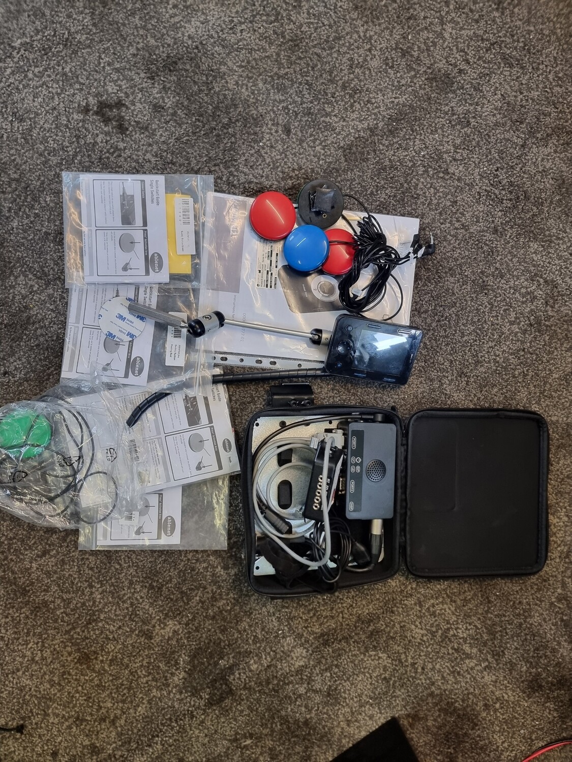 Omni 2 Special Input Device  and 5 x Buddy Buttons RNET