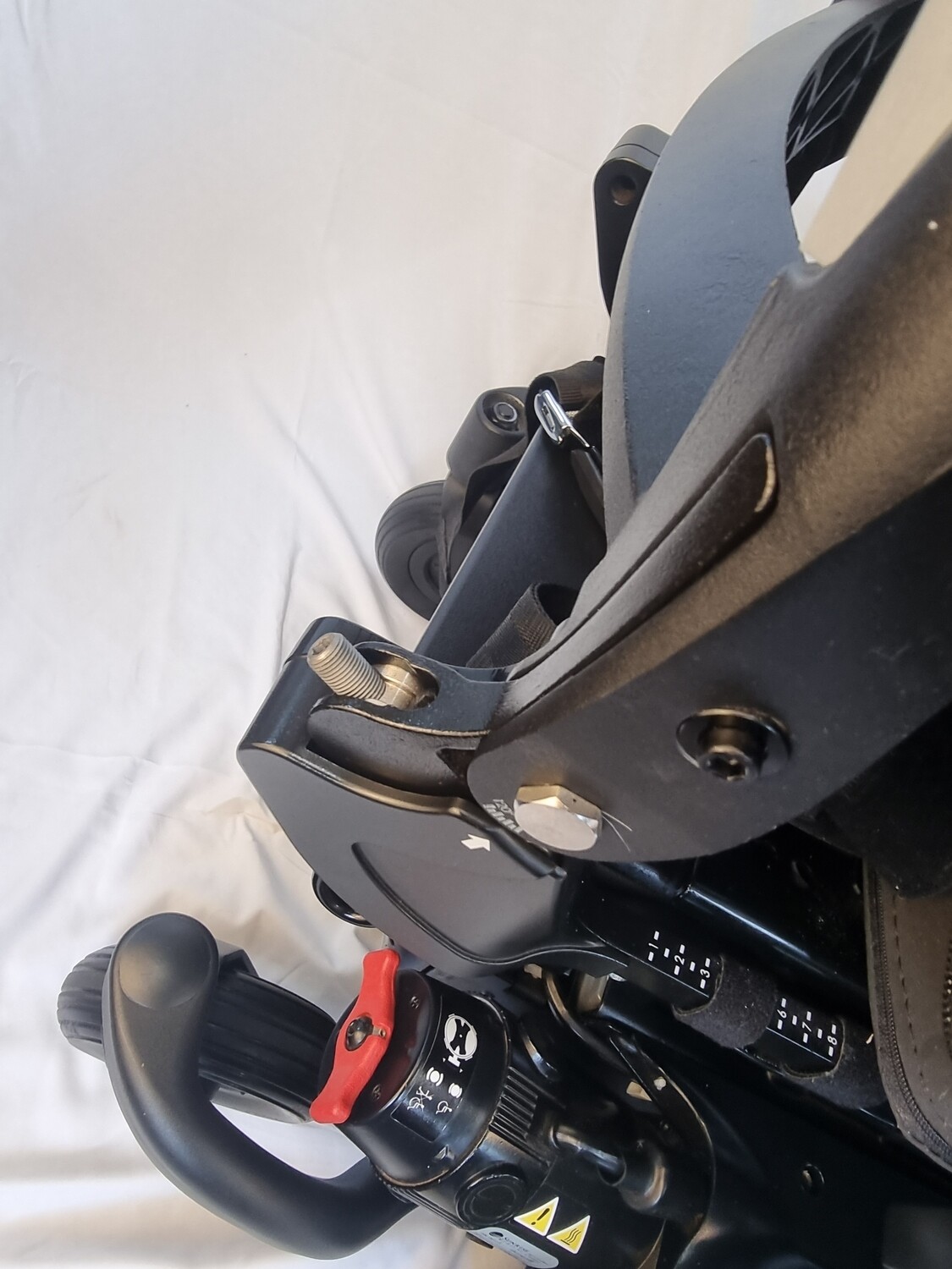 Quickie Q500 m Power Lift and Tilt 6mph New Batteries