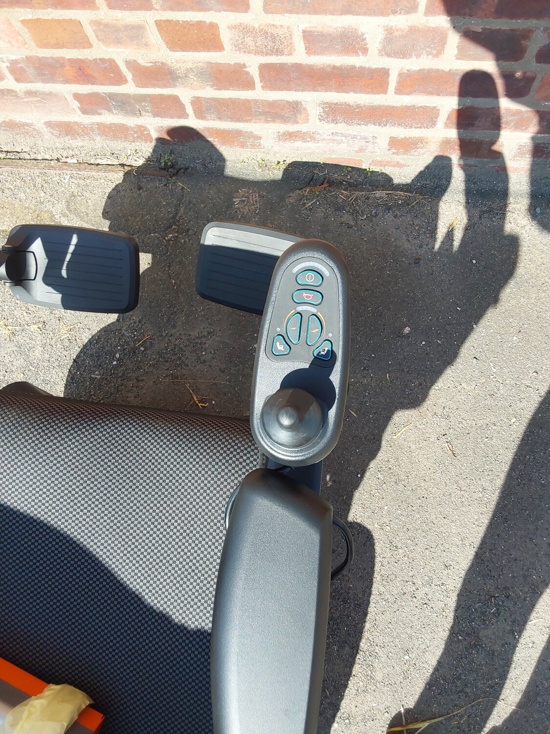 Approved Used Q500R New Batteries 4mph