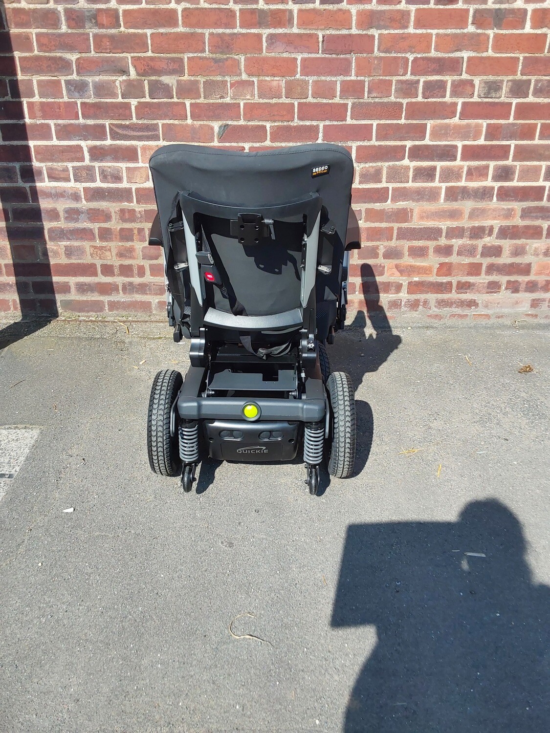 Approved Used Q500R New Batteries 4mph