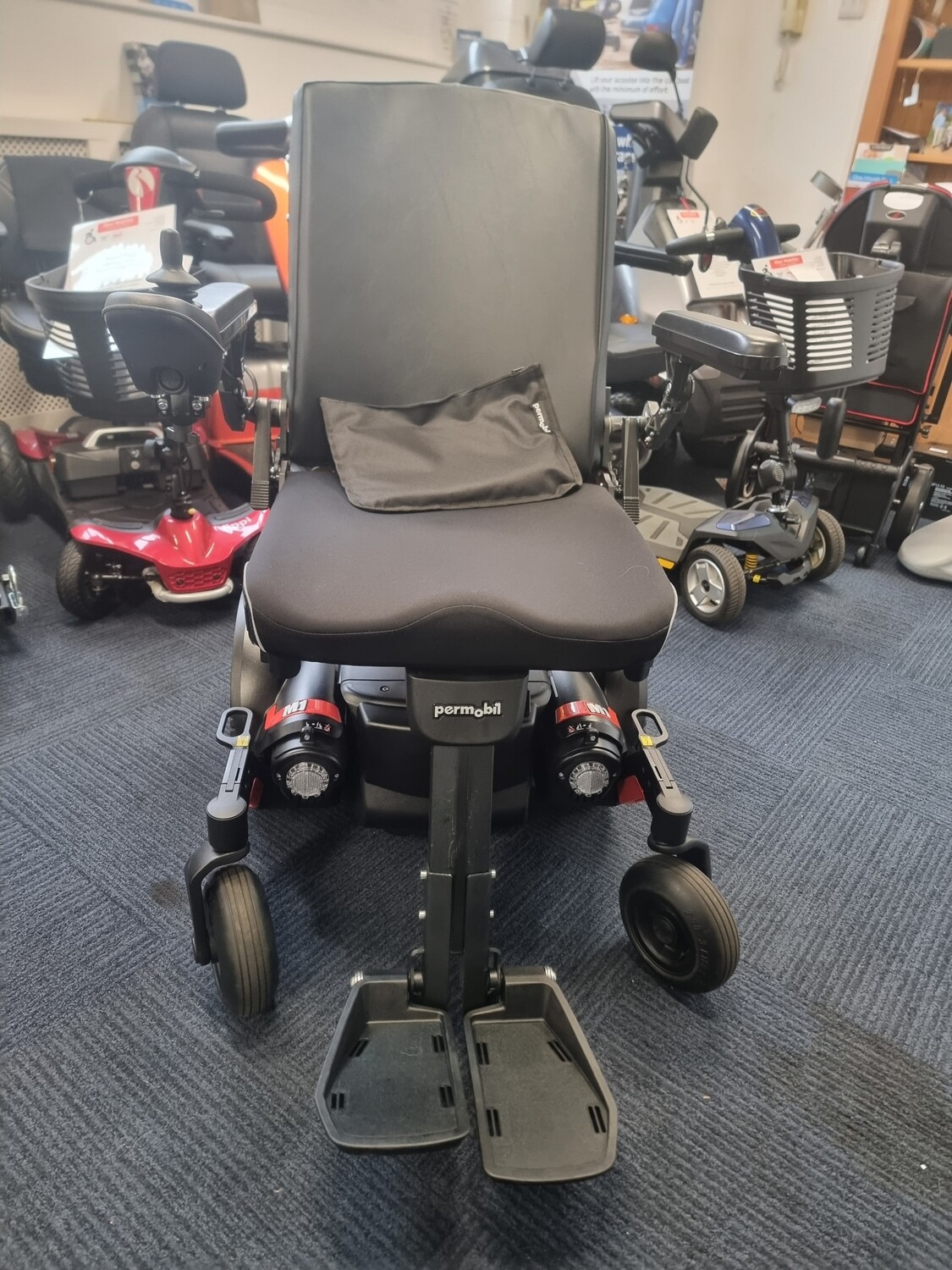 Permobil M1 as new with Tilt and warranty EX DEMO