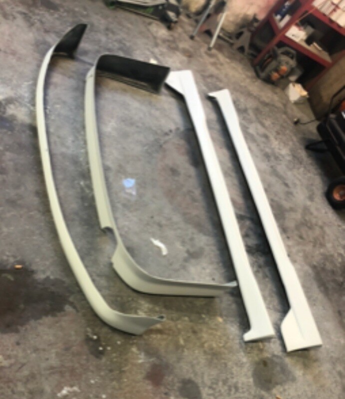 Lexus IS200/300 Altezza Fiberglass TRD Lip Kit