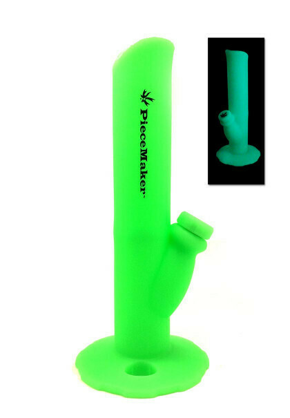 &#39;PieceMaker&#39; &#39;Kermit&#39; Green Glow Silikonbong