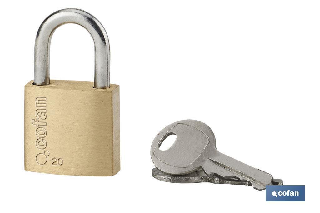 CANDADO LAT�N QUALITY PLUS 30MM LLAVES IGUALES