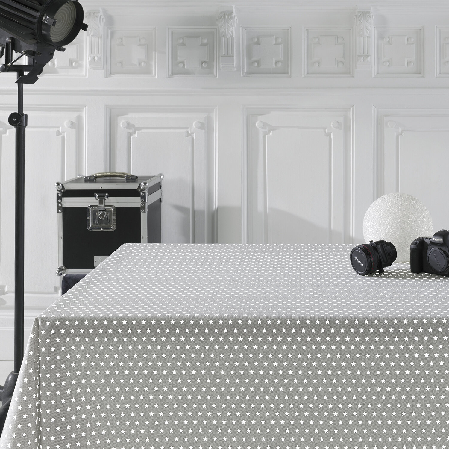 Mantel Antimanchas Textil Stelle Rollo 1,4 x 25 metros.