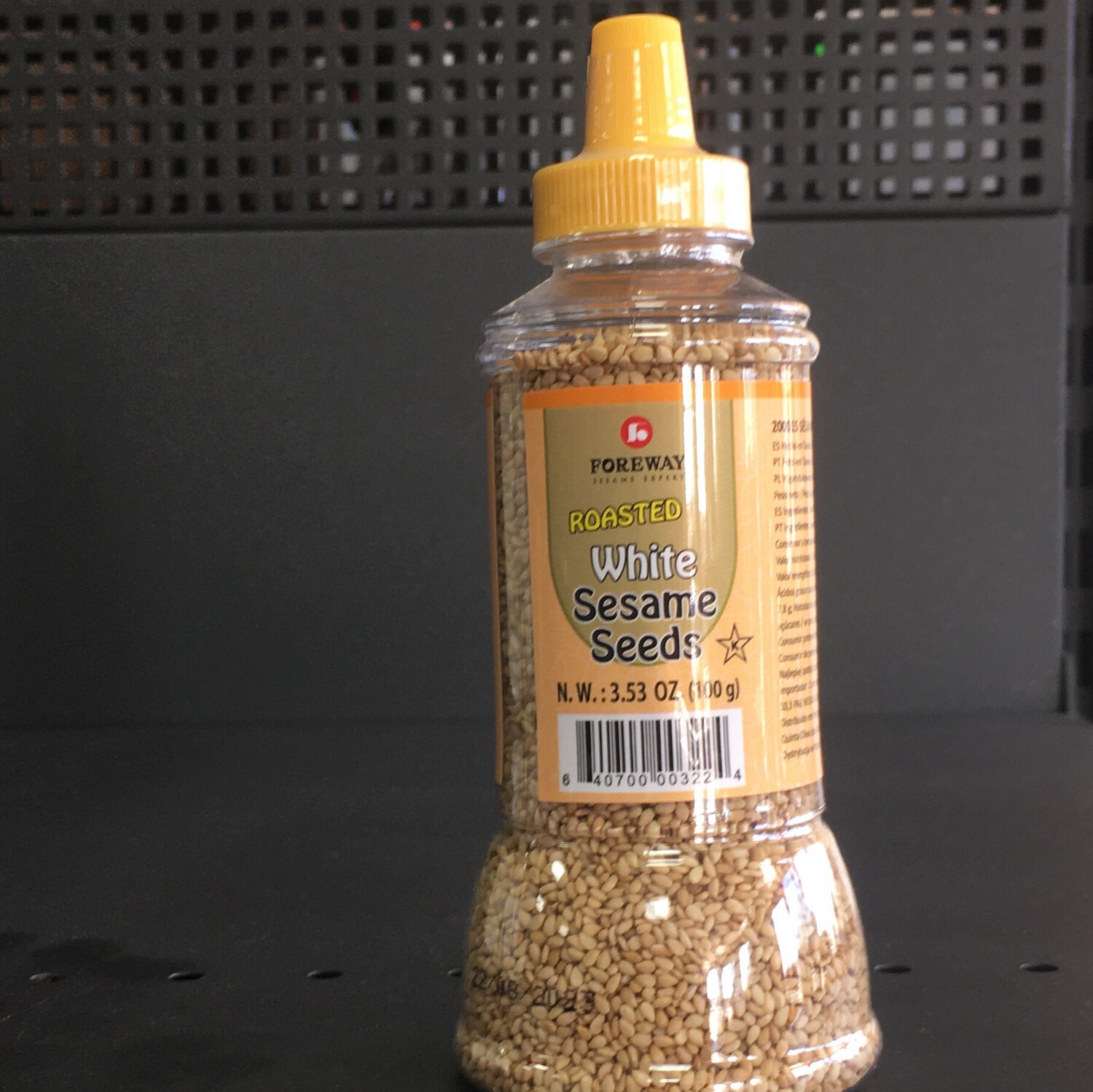 White sesame seeds