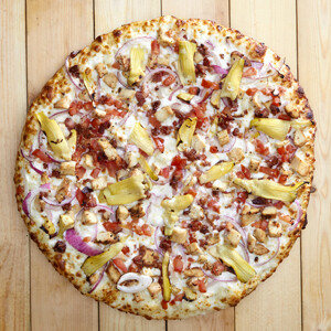 12&quot; Gourmet Chicken and Bacon Pizza