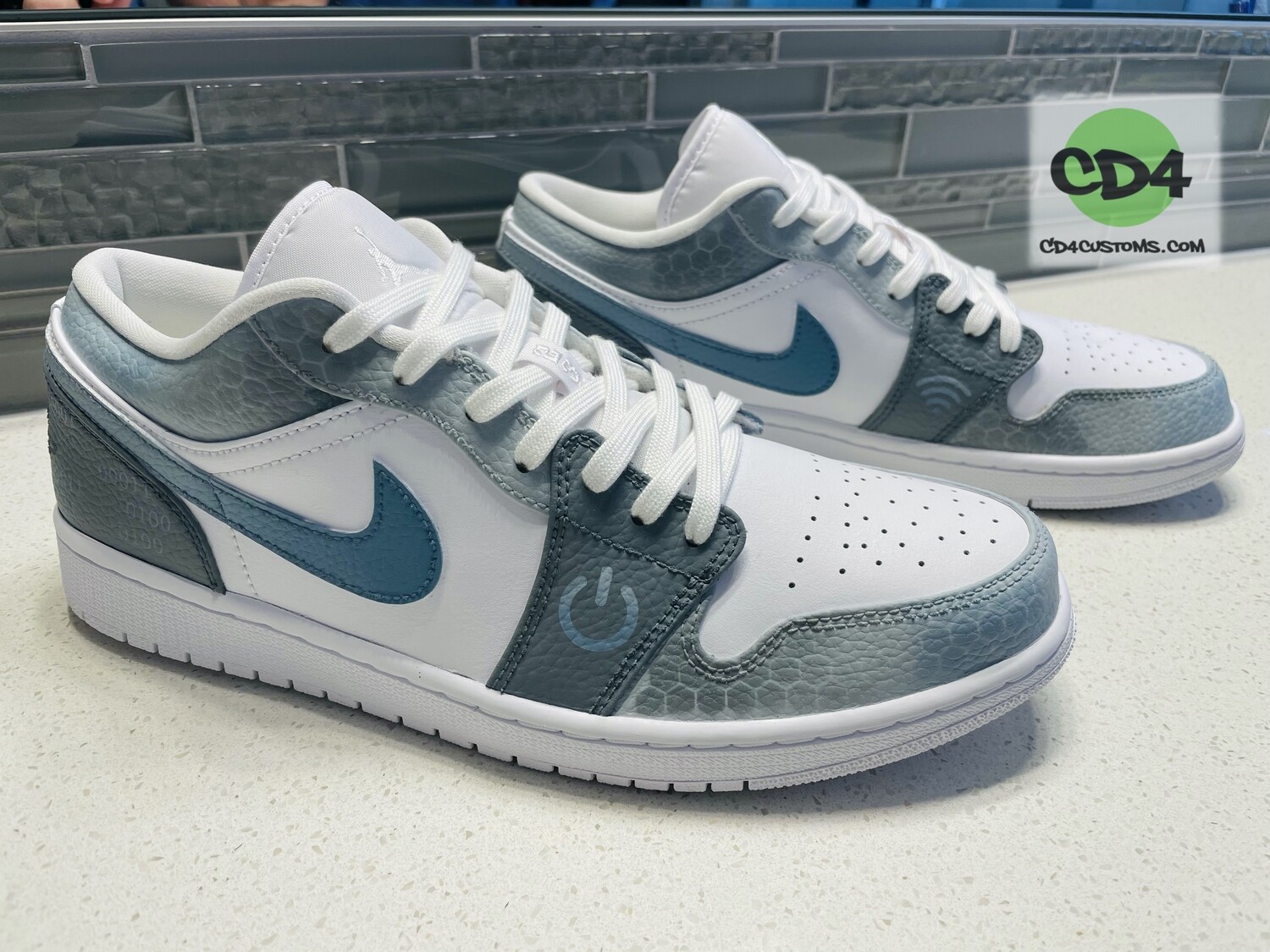 Custom Nike Air Jordan 1 - High Tech
