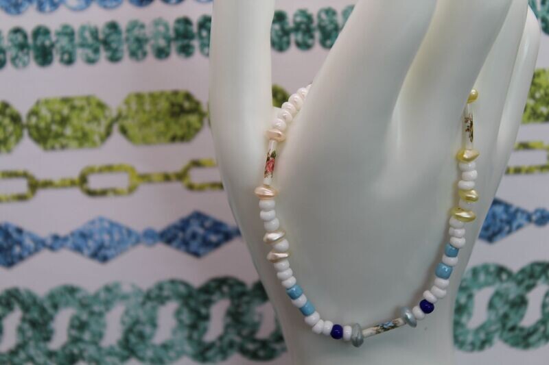 Floral Bead &amp; Pearl Bracelet
