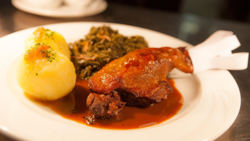 Gans für zuhause (für ca. 4 Personen) Gans für zuhause (für ca. 4 Personen)