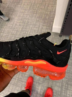 Nike VaporMax Plus