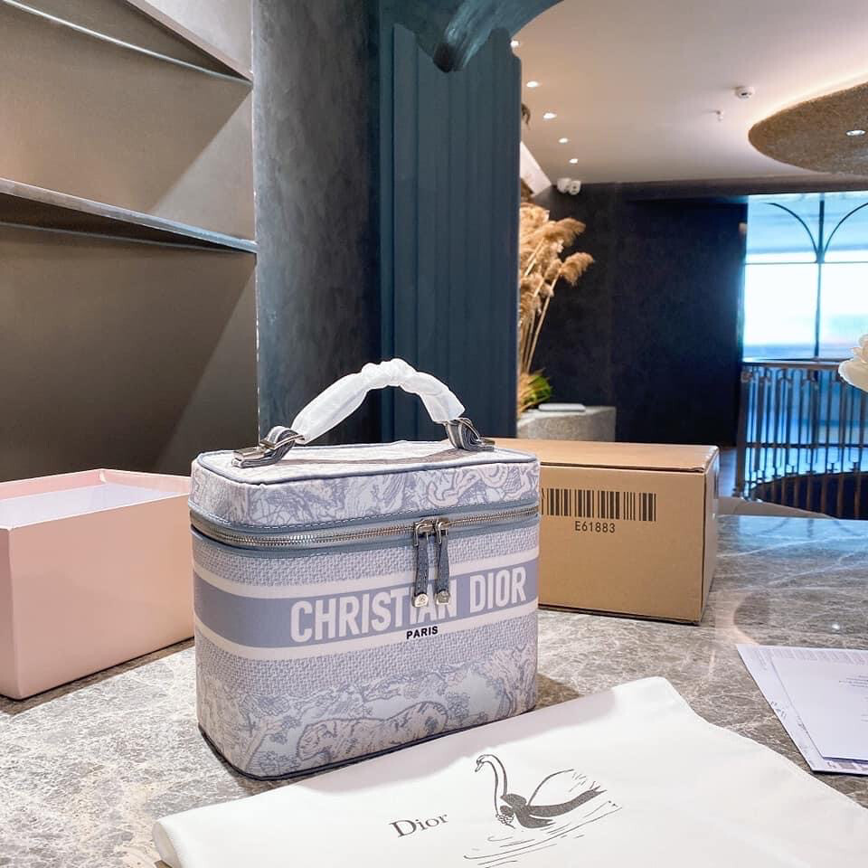 Dior Vanity