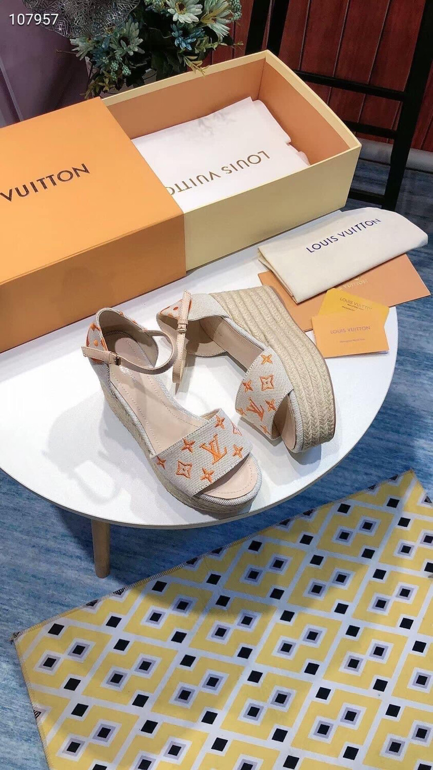 LV Wedges
