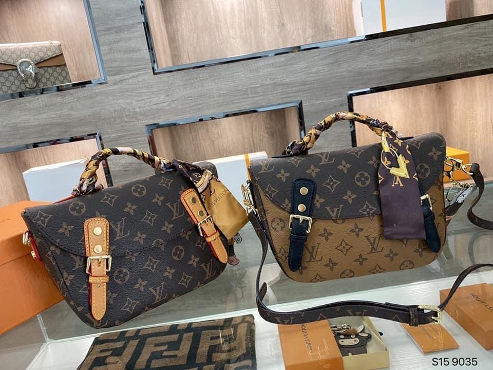 LV Métis pochette