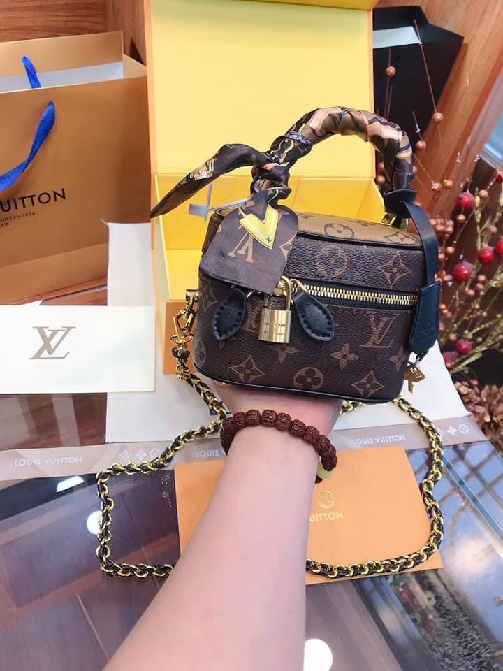 LV Mini Vanity W Scarf