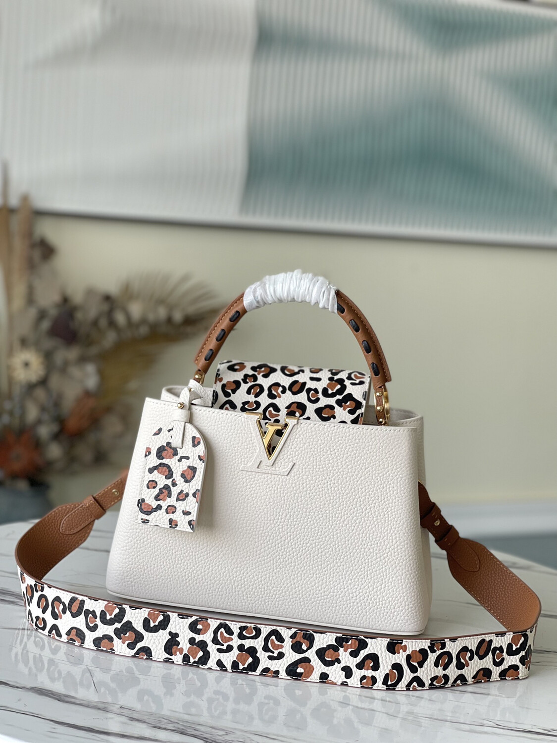 LV Tote