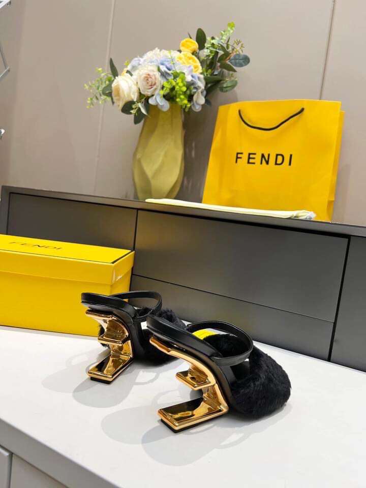 Fendi Sandal