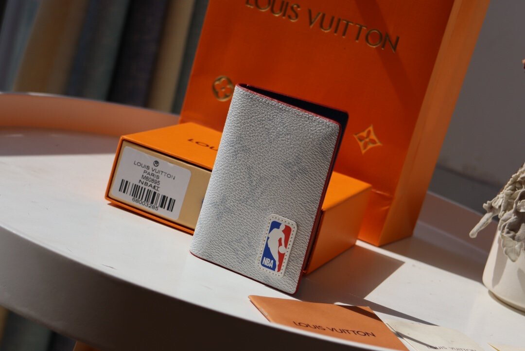 LV Wallet NBA
