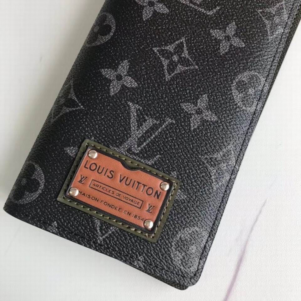 LV wallet Signature Edition