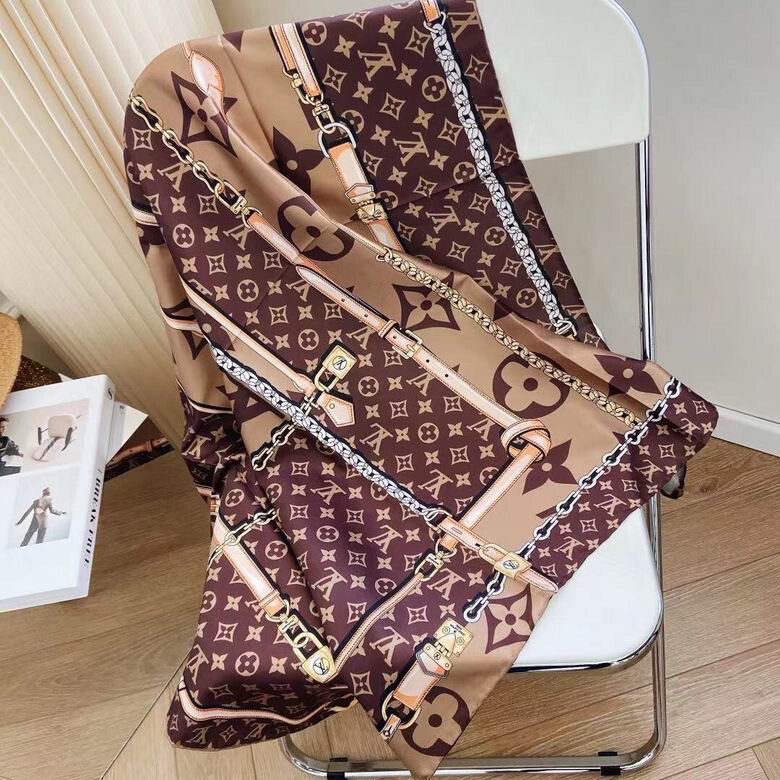 LV Scarf
