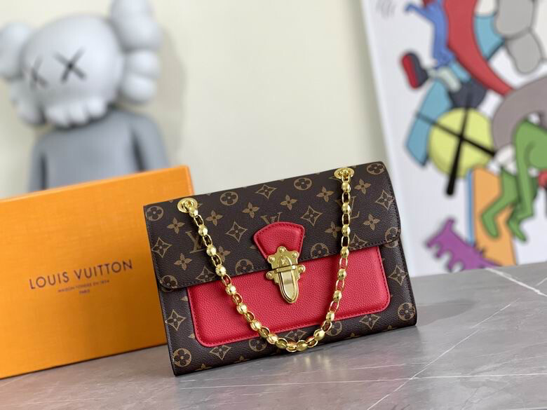 LV Tote