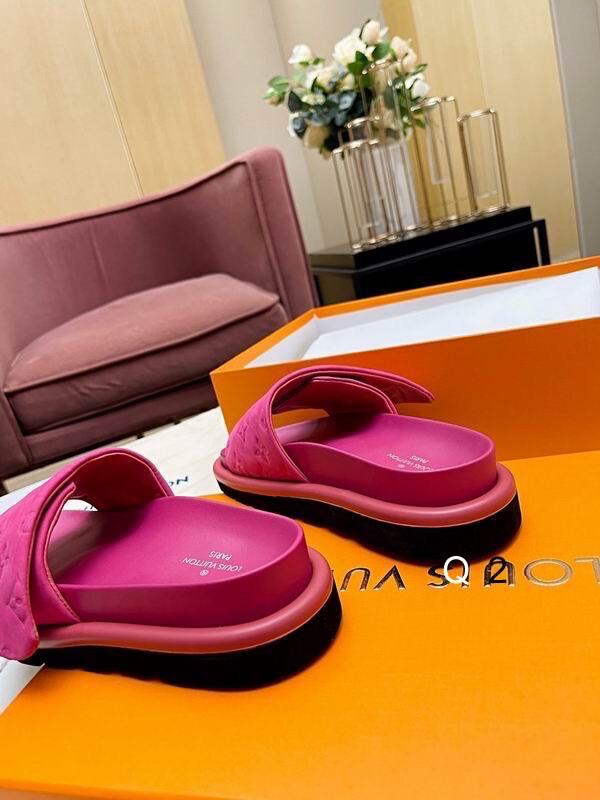 Pink Padded Slides