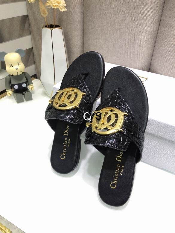 Dior Slides