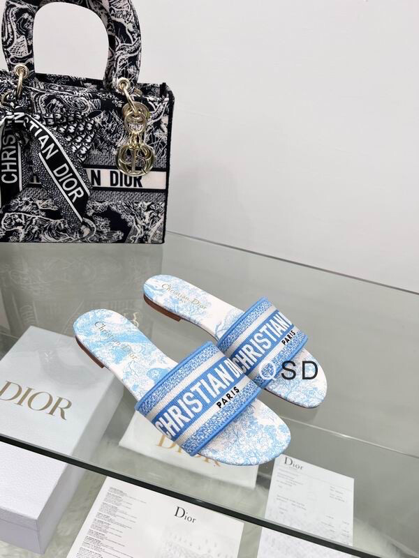 Dior Slides