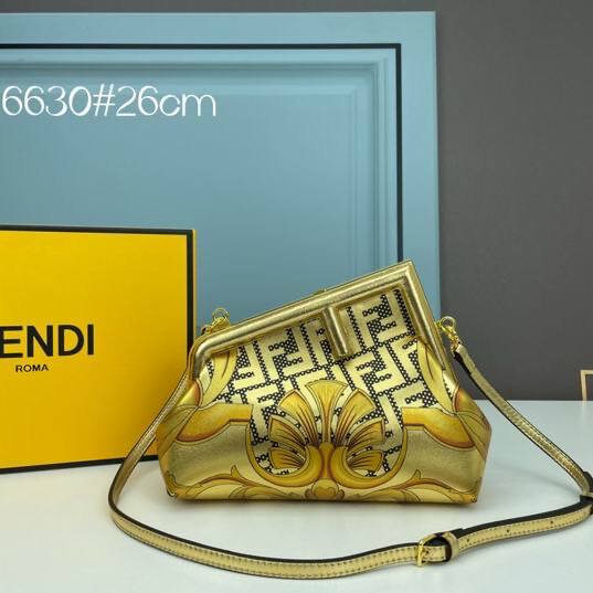 Fendi Wrist Bag