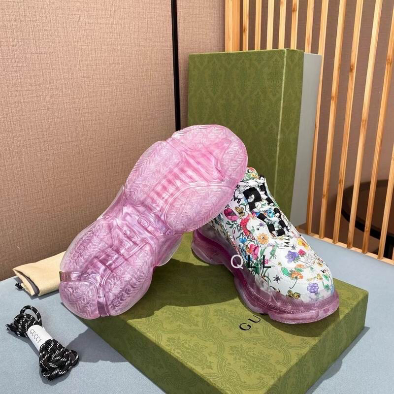 Gucci Sneakers