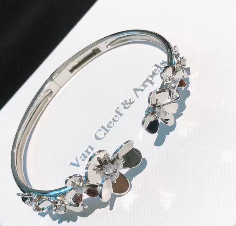 Van Cleef Bracelet